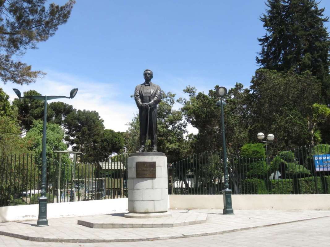 Monument of Juan Benigno Vela in Ambato, Ecuador