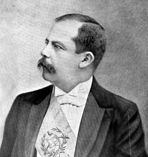 Nicolás Augusto González