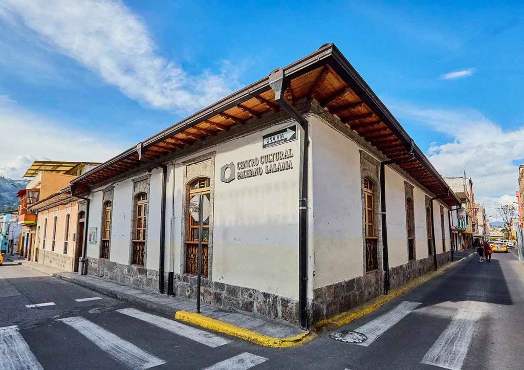 Centro Cultural Pachano Lalama